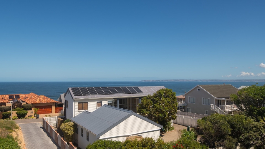 5 Bedroom Property for Sale in Hersham Western Cape